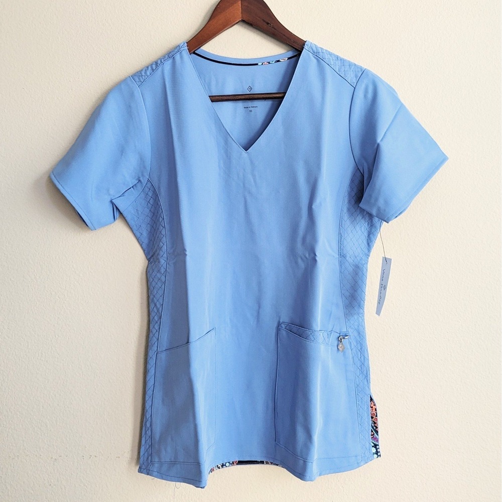 New Vera Bradley Medical Nurse Doctor Uniform Scrub Top V-Neck Light‎ Blue XS